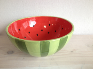 Bemalter Schale mit Melonenmotiv, Keramik bemalen Eigenlob